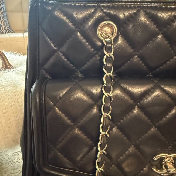 Chanel Black Leather Tote - a classic AUTHENTIC 100% - Picture 14 of 16